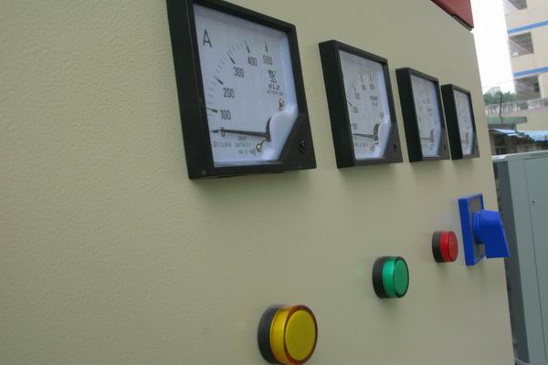 萧山配电箱-3683讲讲配电箱的操作和检修步